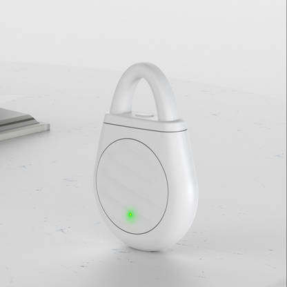 🐦Healrize® No more trouble from birds, beasts and locusts！Portable Ultrasonic Bird Repellent Keychain